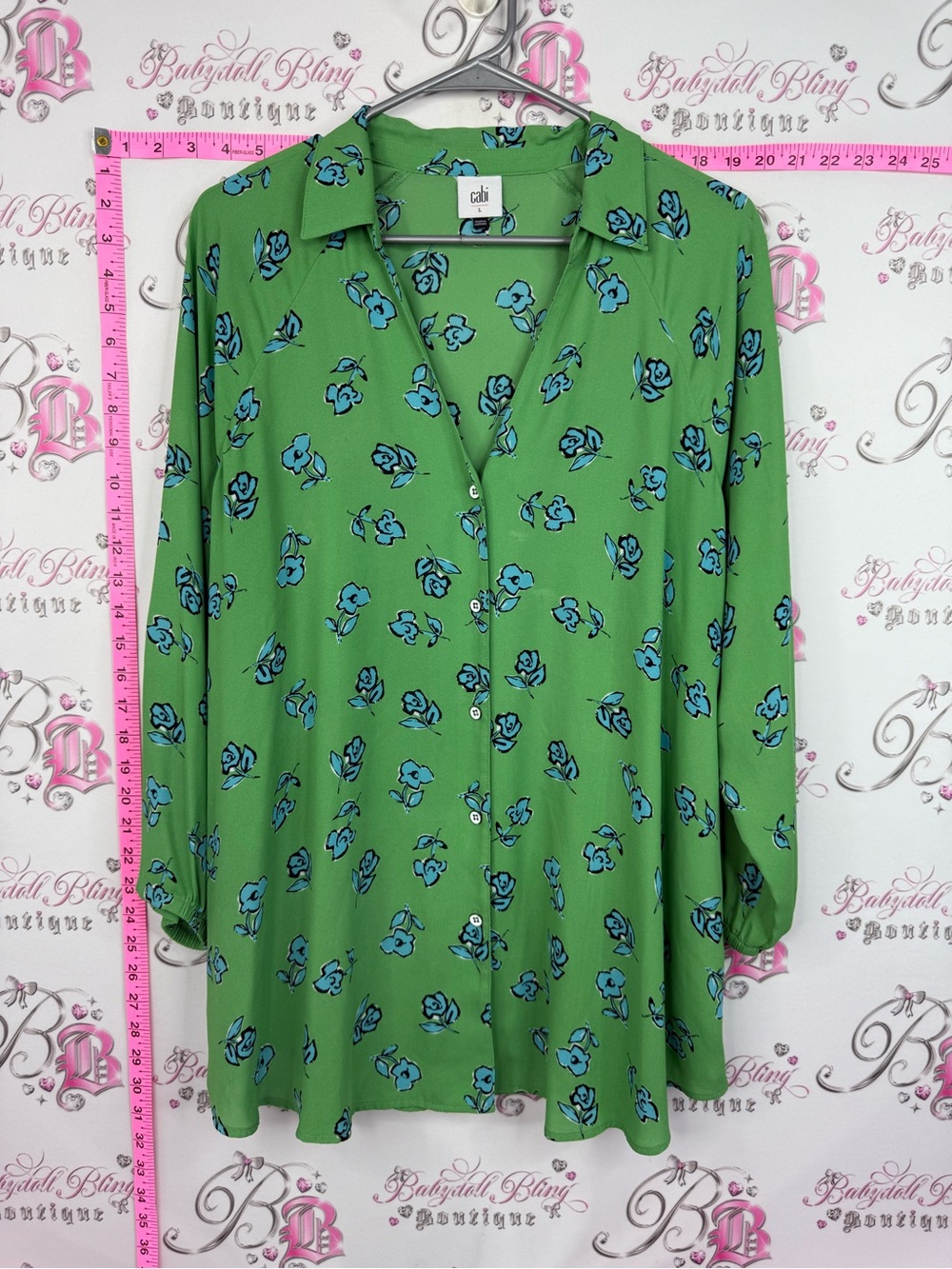 Cabi shirt Green Floral Button-Front Blouse
